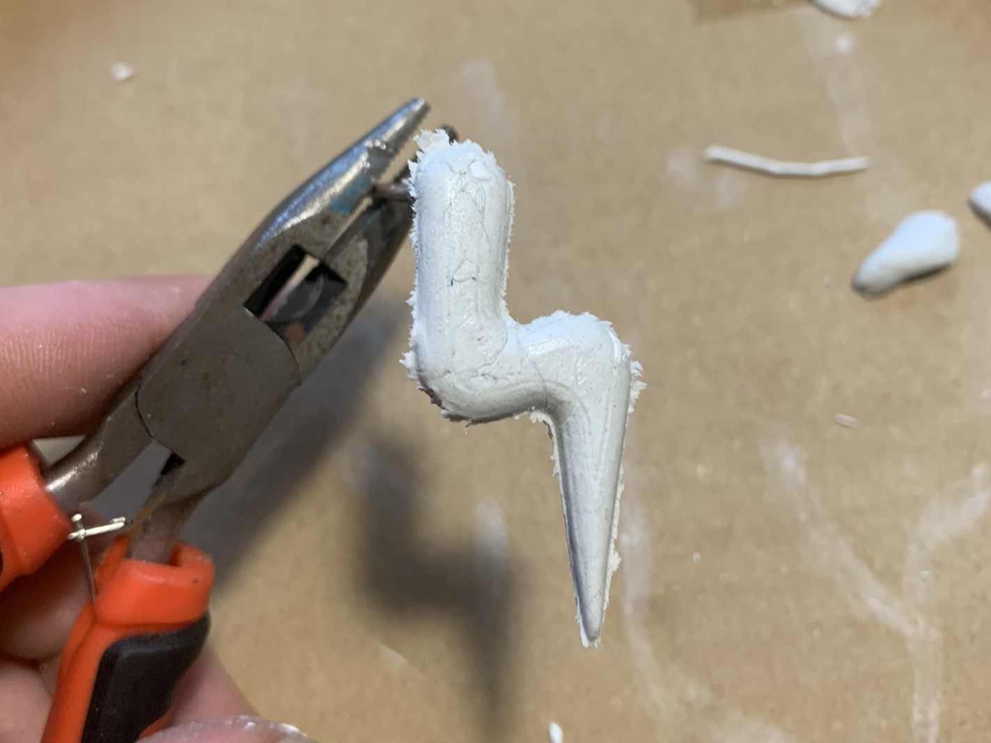 I used 2-Part epoxy putty and 3D printed moulds to sculp the wings