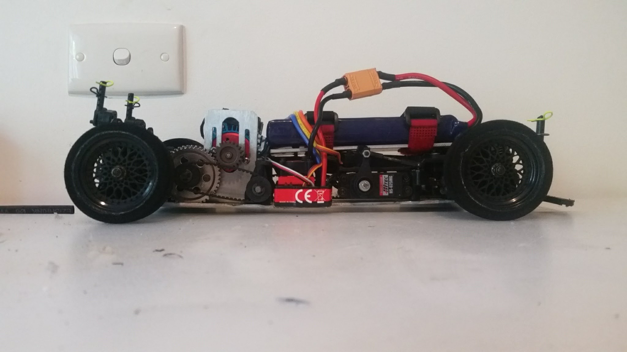 In 2018, I made a new motor mount from 3mm aluminium. This one allowed vertical adjustment of the motor, as horizontal space was limited.