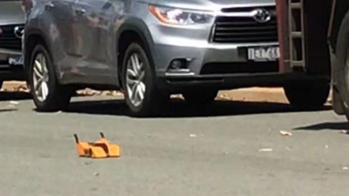 An initial test on 4S lipo (half power) saw the car reach 124kph. At the end of this run, the car hit a road reflector and crashed. Only the body shell was damaged.